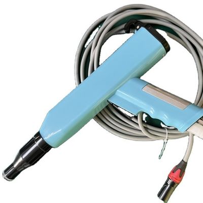 電圧 110V/220V 滑らかで正確な噴霧のための粉末塗装塗装ロボット
