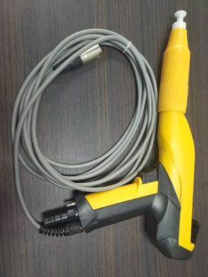 自動スプレー粉末電回転付きの高度な50W粉末コーティングブース機械