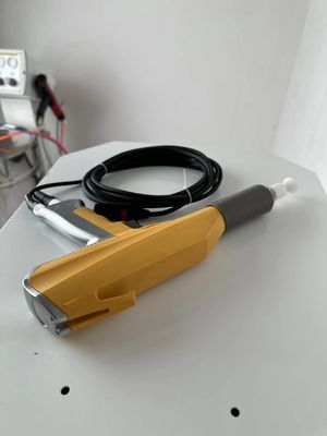 真空ポータブル粉末塗装銃 高効率の静電粉末噴射銃